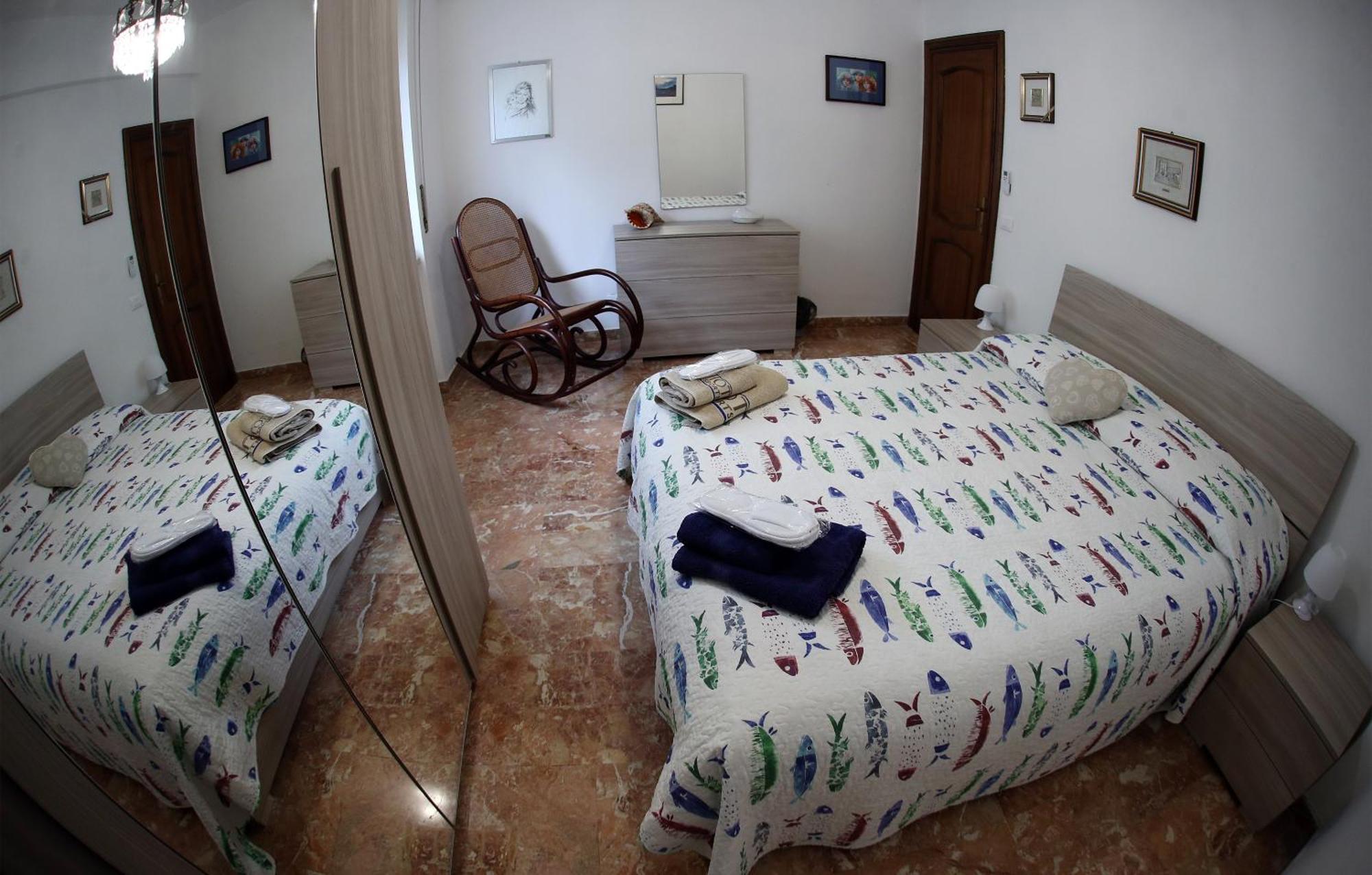 Villa Maremonti - Con 3 Piscine Сестри-Леванте Номер фото